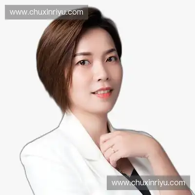 周鑫慧